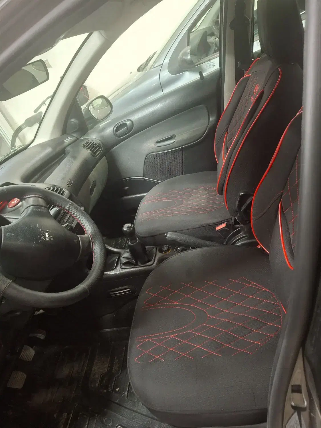 ۲۰۶ تیپ ۵ مشکی متالیک|خودرو سواری و وانت|اصفهان, جاوان|دیوار