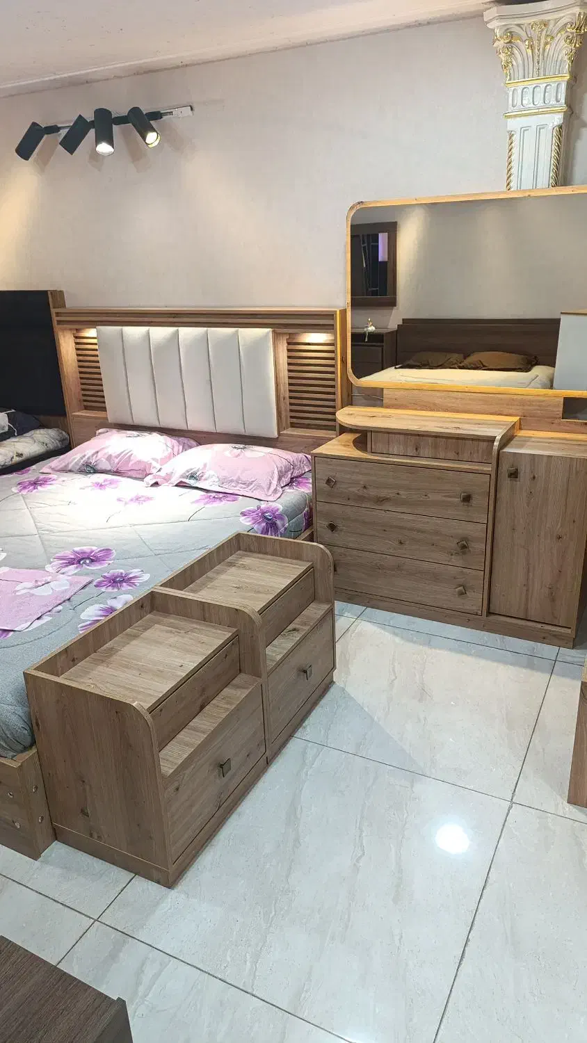 تخت سرویس خواب دونفره و تکنفره|تخت و سرویس خواب|قم, کاسه گران|دیوار