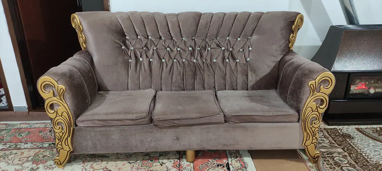 مبلمان|مبلمان خانگی و میز عسلی|شاهین دژ, |دیوار