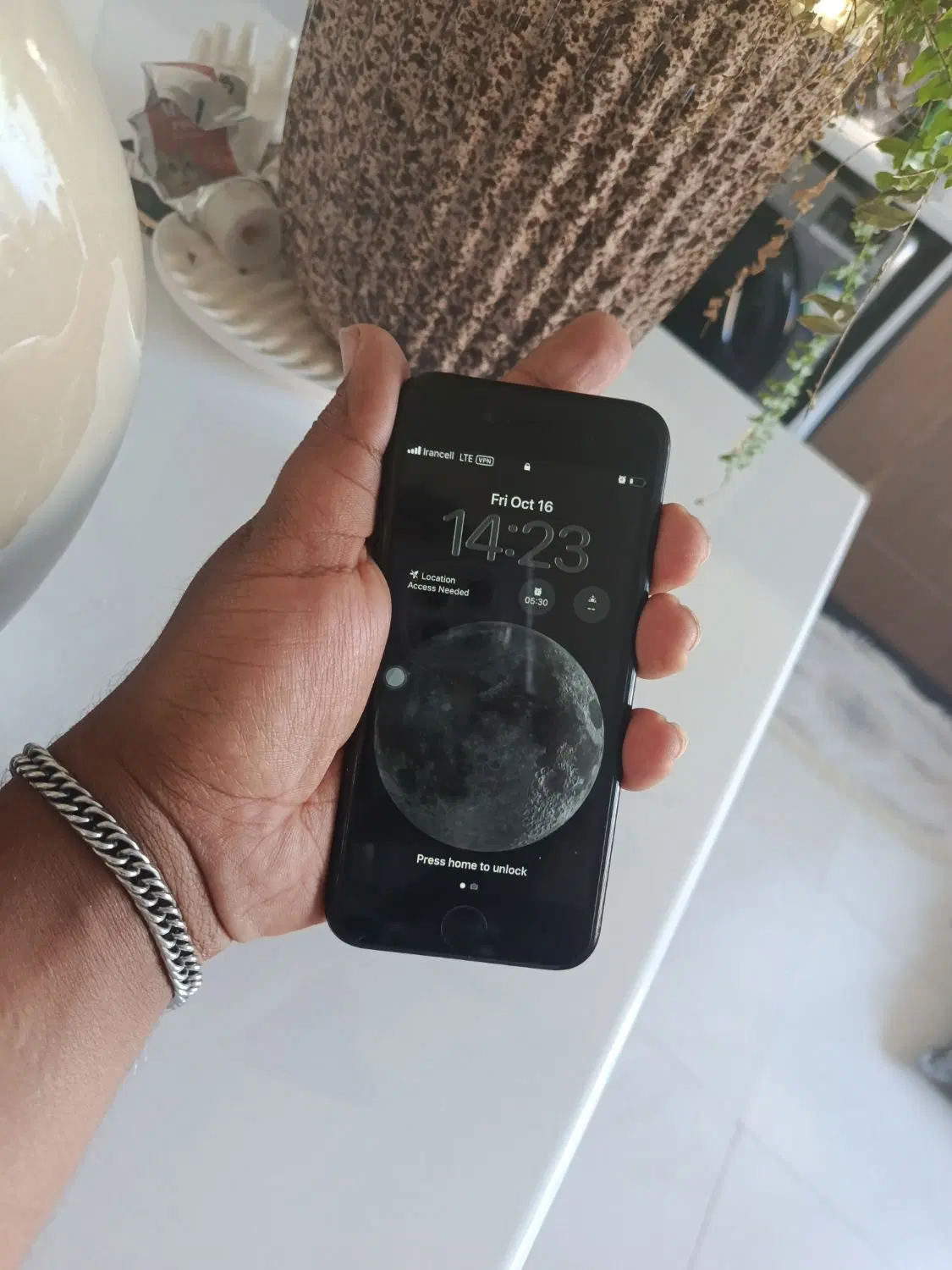 اپل iPhone SE (2020) مشکی ۶۴ گیگابایت|موبایل|سبزوار, توحیدشهر|دیوار
