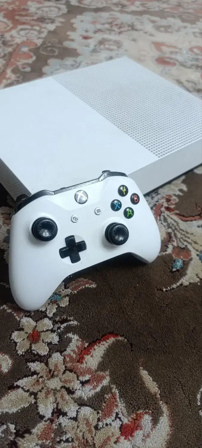 Xbox one s|کنسول، بازی ویدئویی و آنلاین|مشهد, شهرک بهارستان|دیوار
