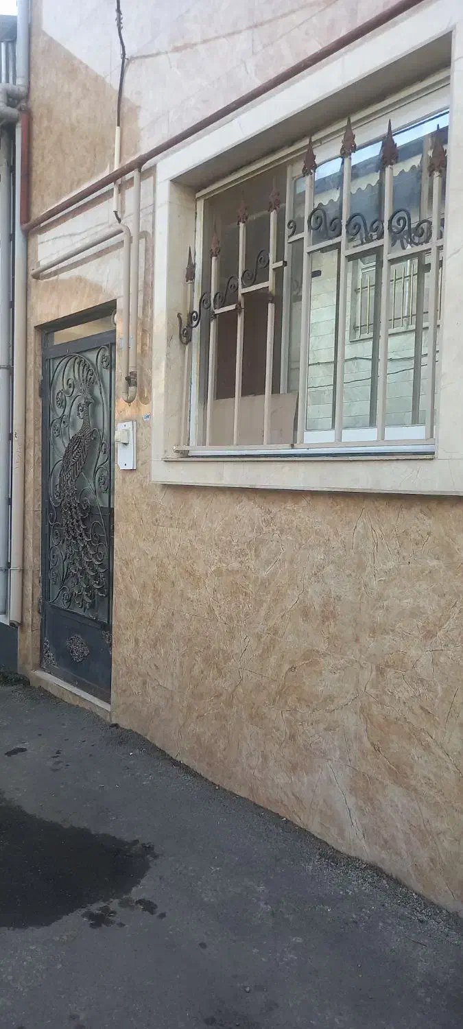 خانه اجاره ای رهن کامل اجاره دربستی|اجارهٔ خانه و ویلا|رشت, جماران|دیوار