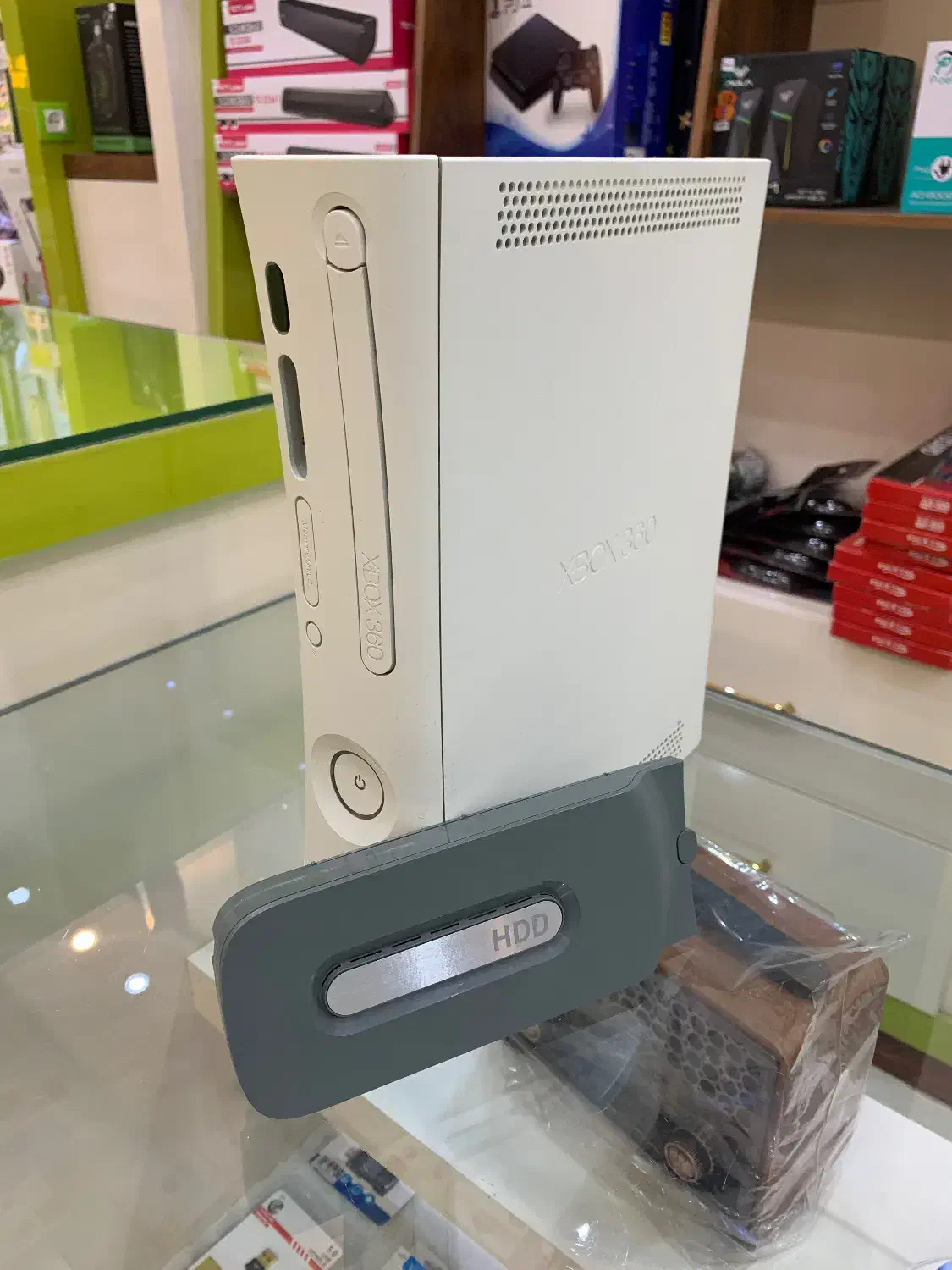 ایکس باکس خیلی تمیز دو دسته اصلی|کنسول، بازی ویدئویی و آنلاین|یزد, |دیوار