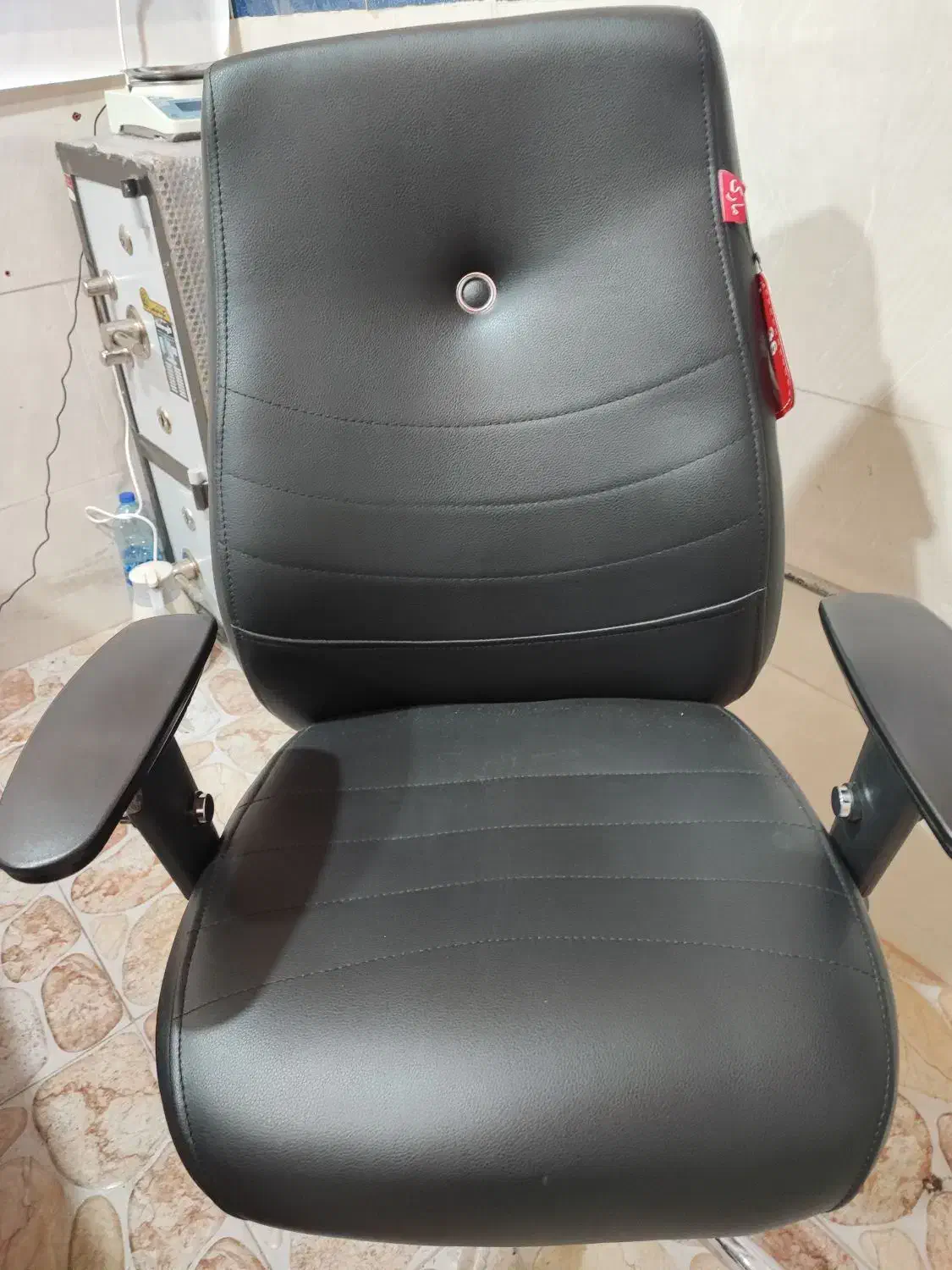 صندلی چرخان|میز تحریر و کامپیوتر|ماکو, |دیوار