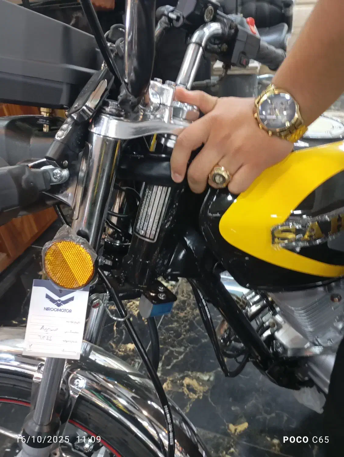 موتور 200|موتورسیکلت|مرودشت, مجد آباد|دیوار