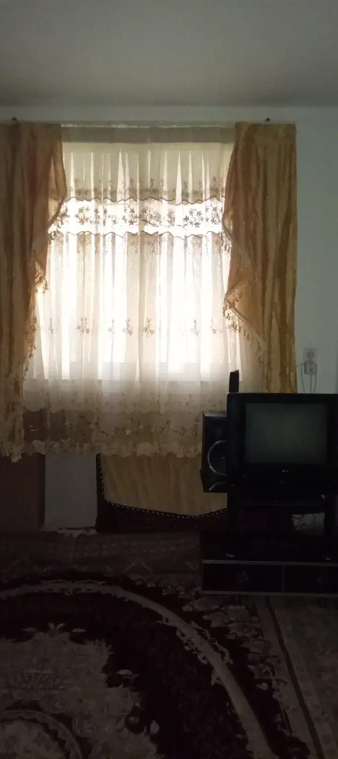 پرده سالم بدونه استری|پرده، رانر، رومیزی|گرگان, |دیوار