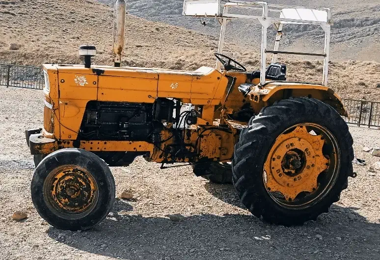 تراکتور رومانی|خودرو سنگین|سمیرم, |دیوار