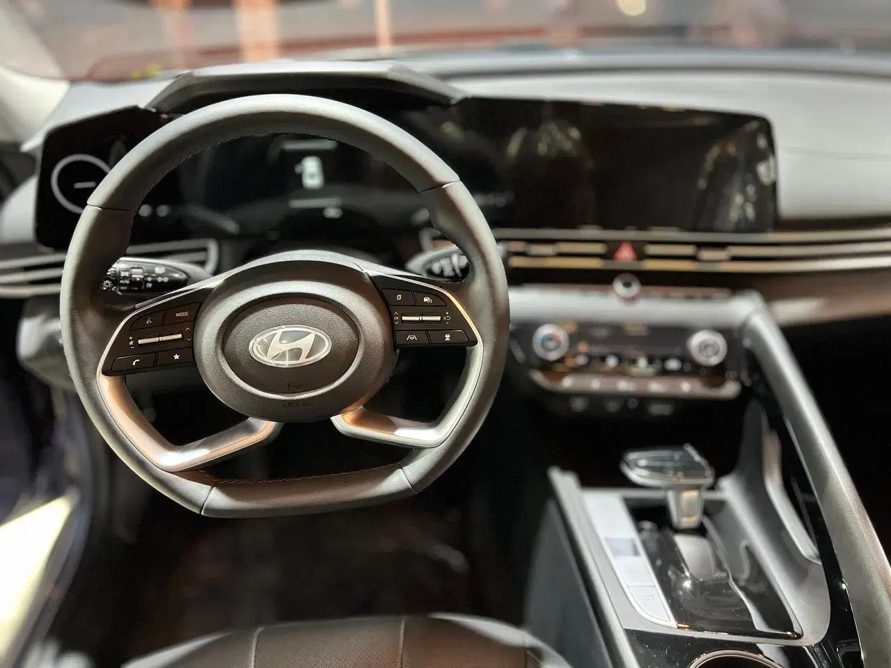 هیوندا النترا نسخه فول ( پرمیوم ) 2025|خودرو سواری و وانت|رشت, شالکو|دیوار