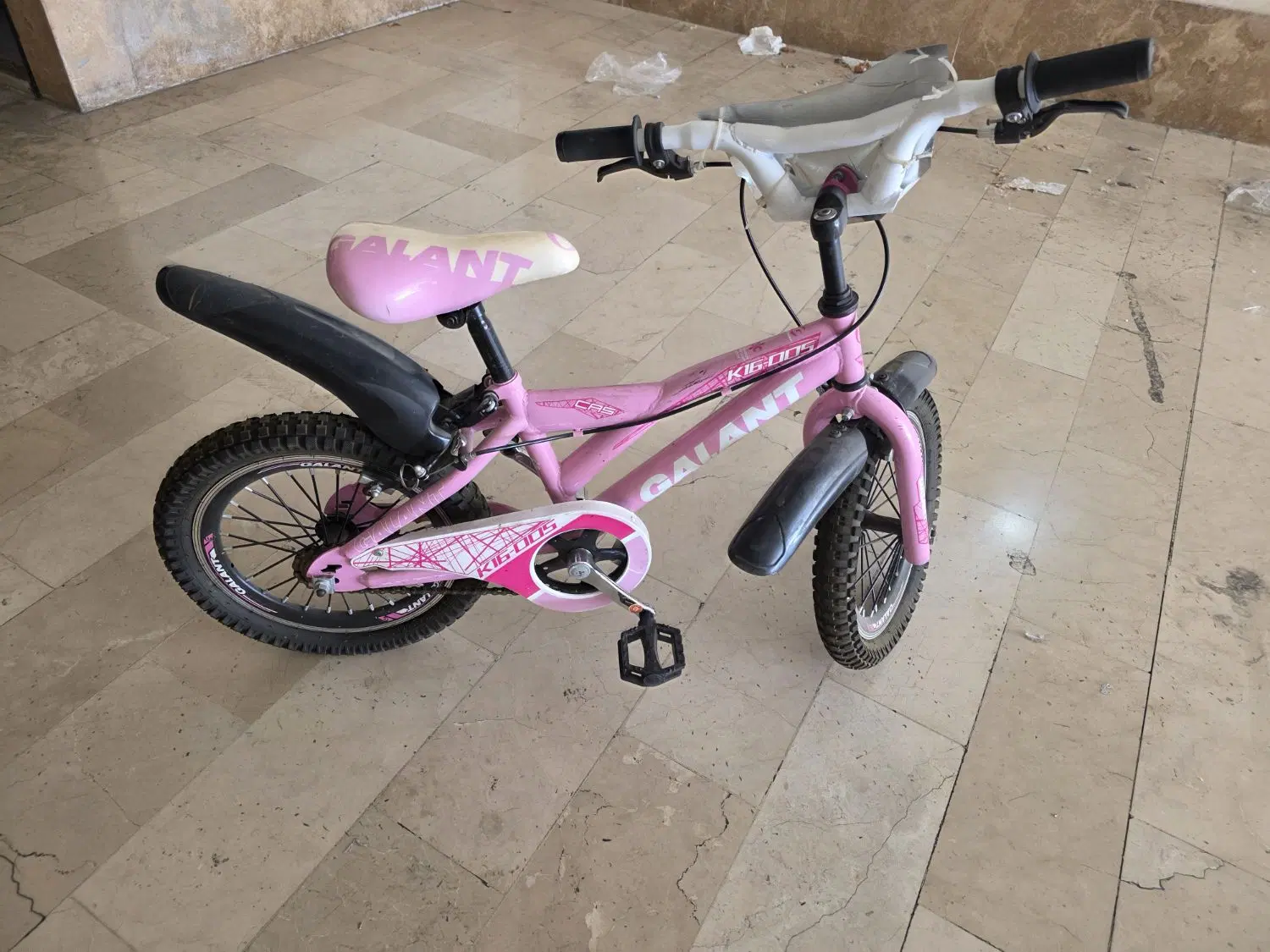 «دوچرخه دخترانه GALANT سایز ۱۶ صورتی، تمیز و سالم»|دوچرخه، اسکیت، اسکوتر|تهران, شهران جنوبی|دیوار