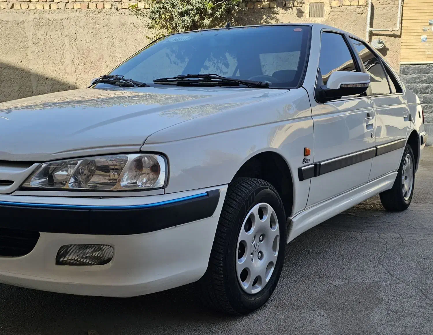 پژوپارس مدل۱۳۸۹ دوگانه فابریک تک برگ سند بدون رنگ|خودرو سواری و وانت|اصفهان, فرح آباد|دیوار