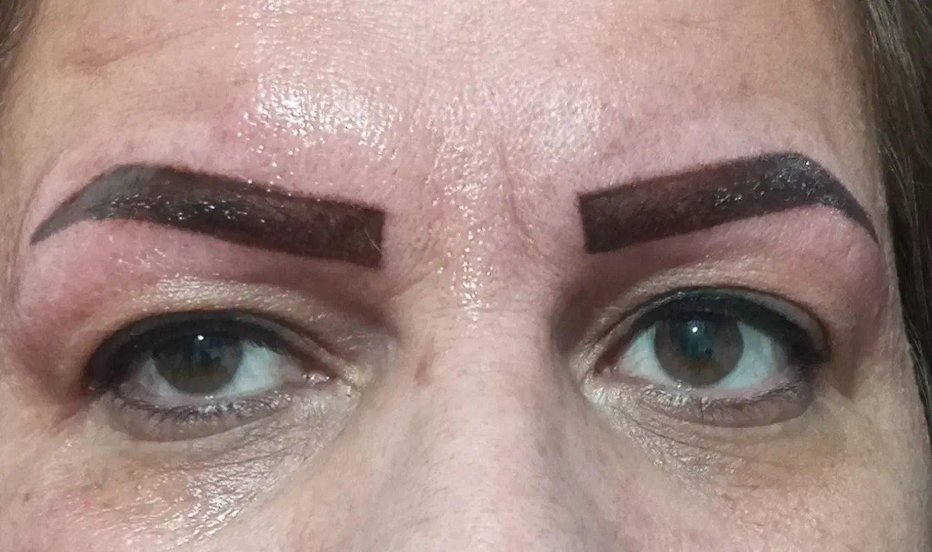 ارایش دائم کاملا حرفه ای باتخفیف ویژه|خدمات آرایشگری و زیبایی|بروجرد, |دیوار