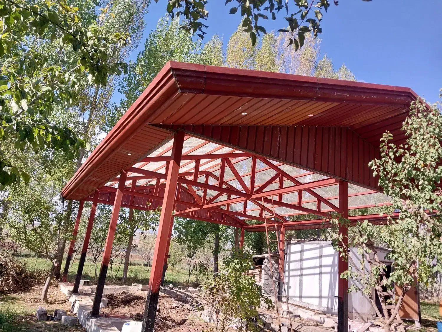 اجرای خرپا پوشش سوله آلاچیق سوله سردرب سایبان|خدمات پیشه و مهارت|اردبیل, |دیوار