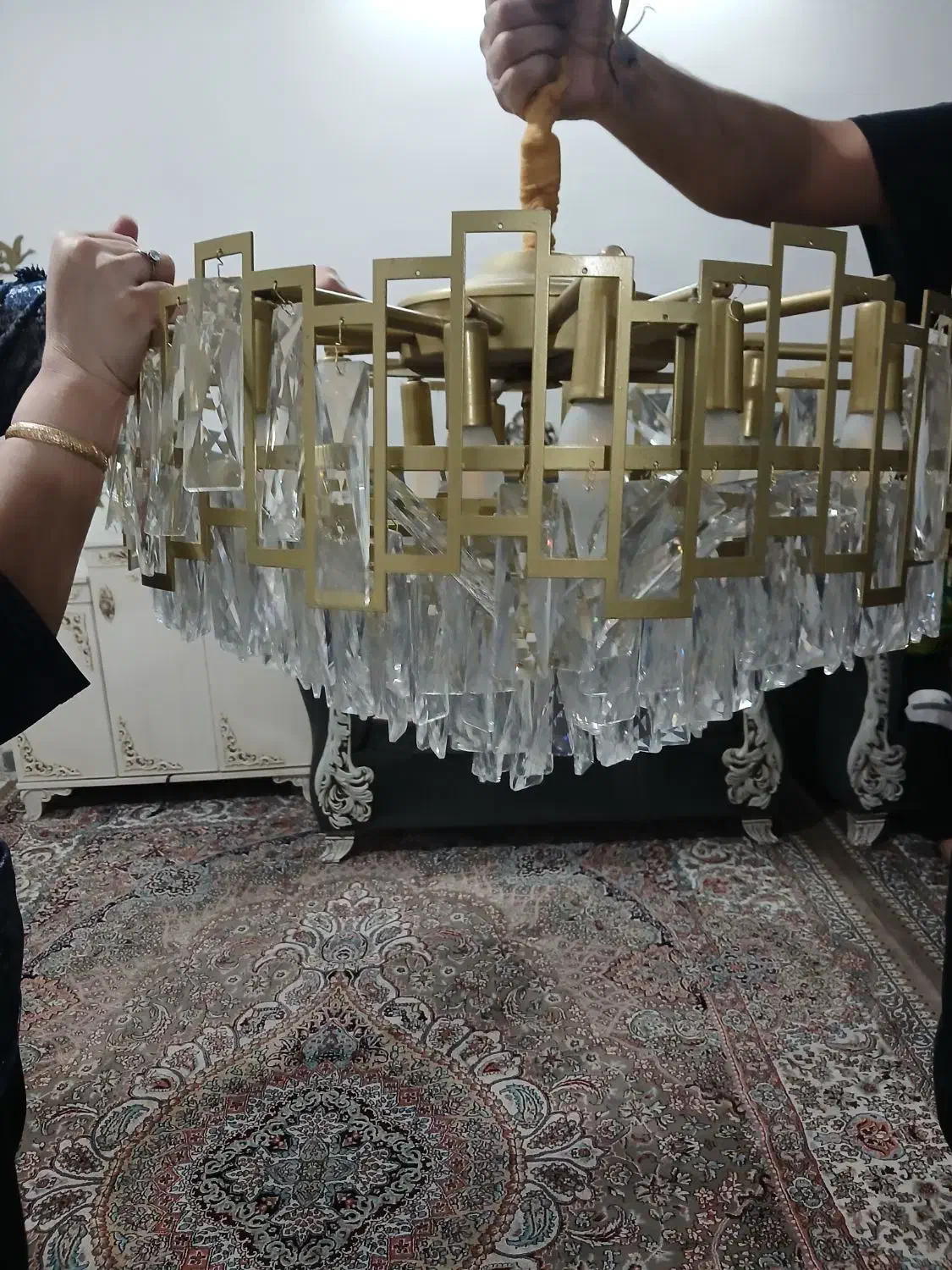 لوستر|لوستر و چراغ آویز|پاکدشت, پاکدشت (مامازند)|دیوار