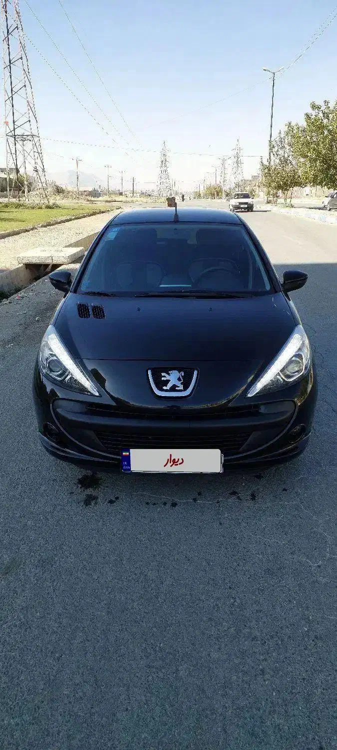 ۲۰۷مدل ۱۴۰۲|خودرو سواری و وانت|دورود, |دیوار