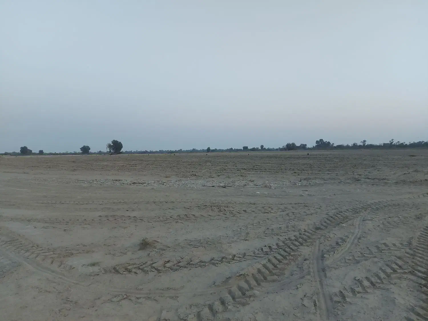 فروش زمین کشاورزی بیست هکتار|فروش دفتر صنعتی، کشاورزی، تجاری|بندرعباس, |دیوار