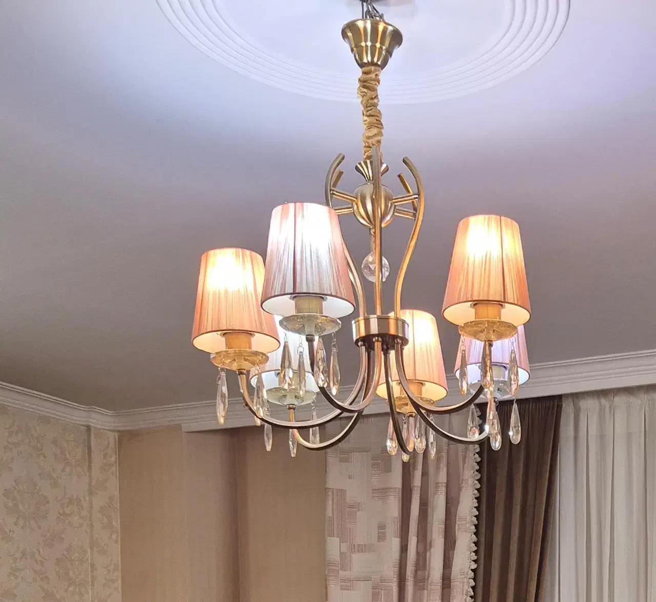 لوستر|لوستر و چراغ آویز|شاهین‌شهر, فردوسی|دیوار