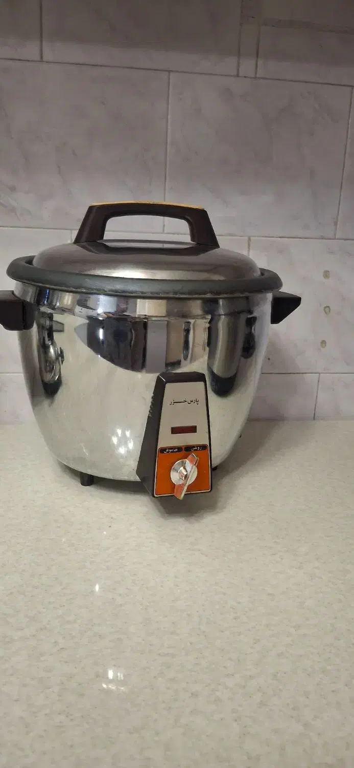 سماور و پلوپز در حد نو|سماور، چایساز، قهوهساز|خرمآباد, |دیوار