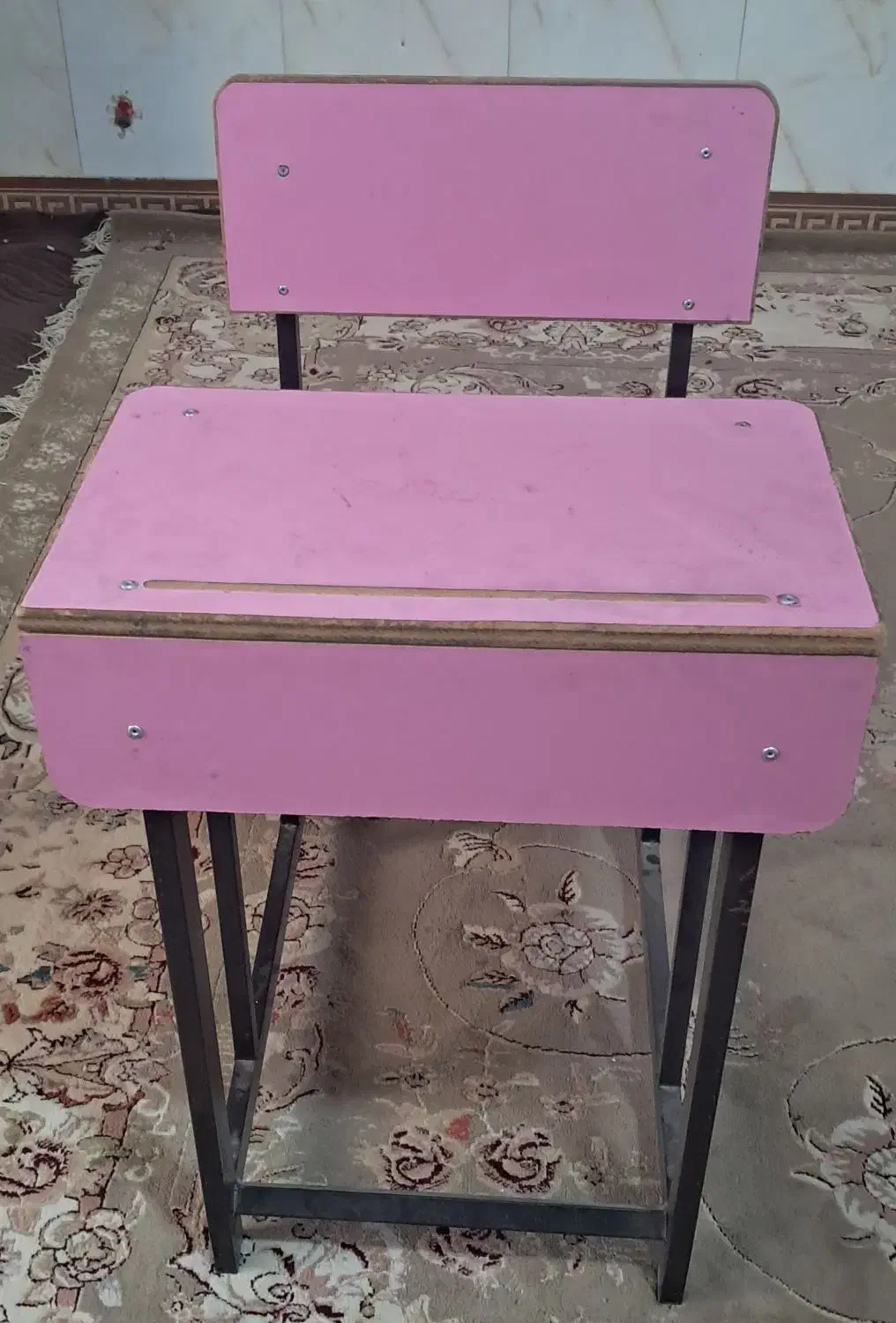 میز تحریر|میز تحریر و کامپیوتر|تربت جام, کاریز نو سفلی|دیوار