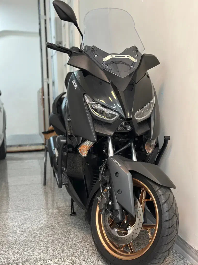 یاماها XMAX 1404|موتورسیکلت|تهران, مینای جنوبی|دیوار