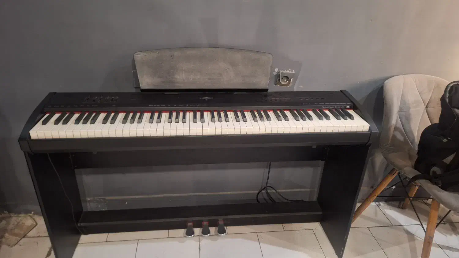 پیانو دیجیتال|پیانو، کیبورد، آکاردئون|تهران, میدان ولیعصر|دیوار