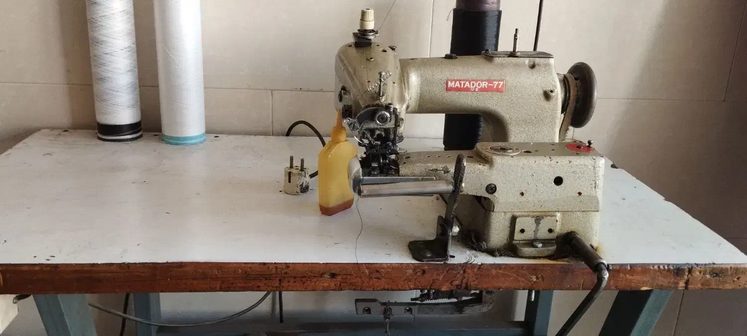 دستگاه جوراب بافی|ماشین‌آلات صنعتی|صحنه, |دیوار