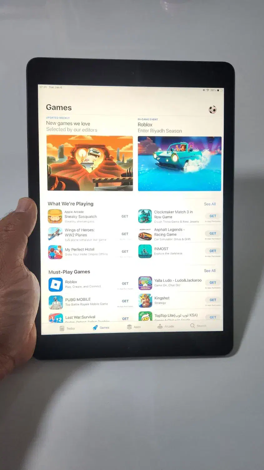 آیپد ۳۲ گیگ نسل ۸|تبلت|کرمان, |دیوار