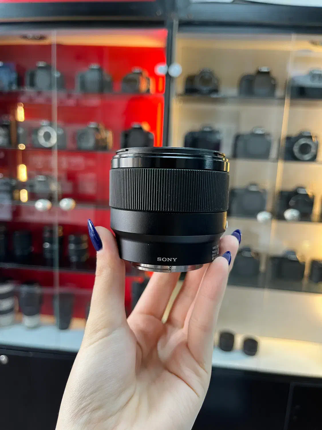 لنز دوربین سونی sony 50mm f1.8  در حد آکبند|دوربین عکاسی و فیلم‌برداری|کرج, گلشهر|دیوار