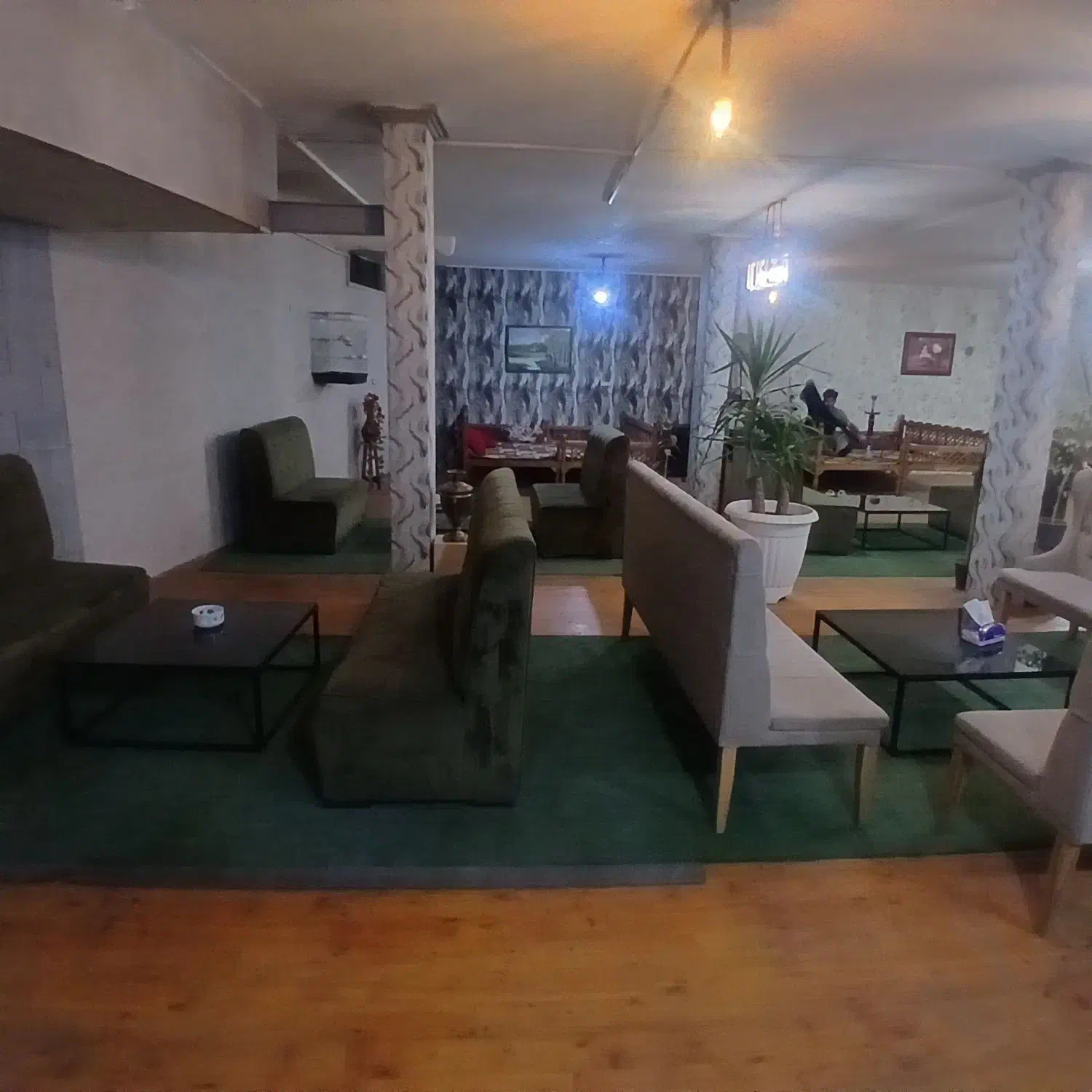 اجاره سفره خونه ۲۰۰میلیون پیش ۳۰میلیون اجاره|اجارهٔ مغازه و غرفه|کرج, مصباح|دیوار