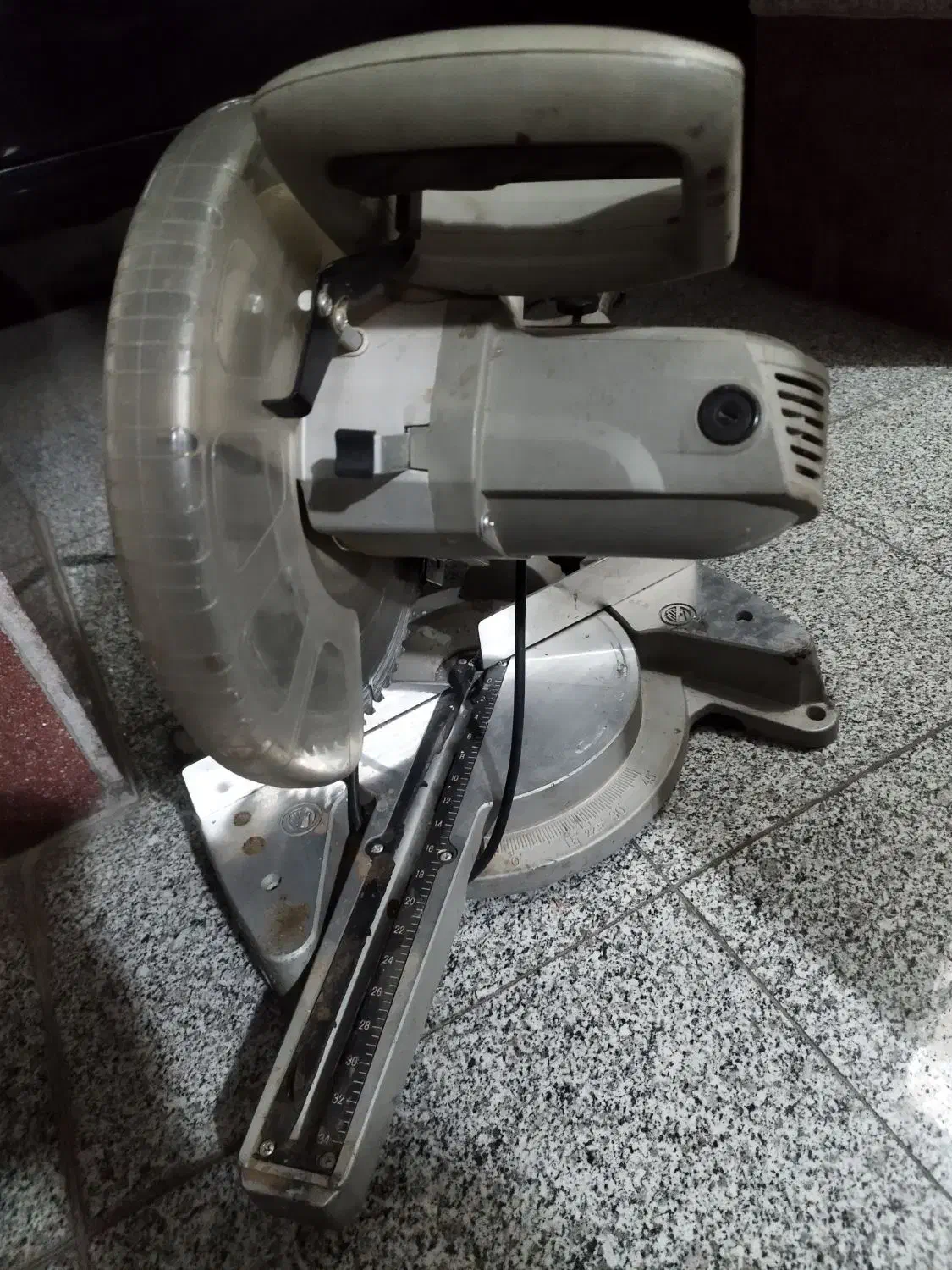 فارسی بر کرون|ابزارآلات|زنجان, |دیوار