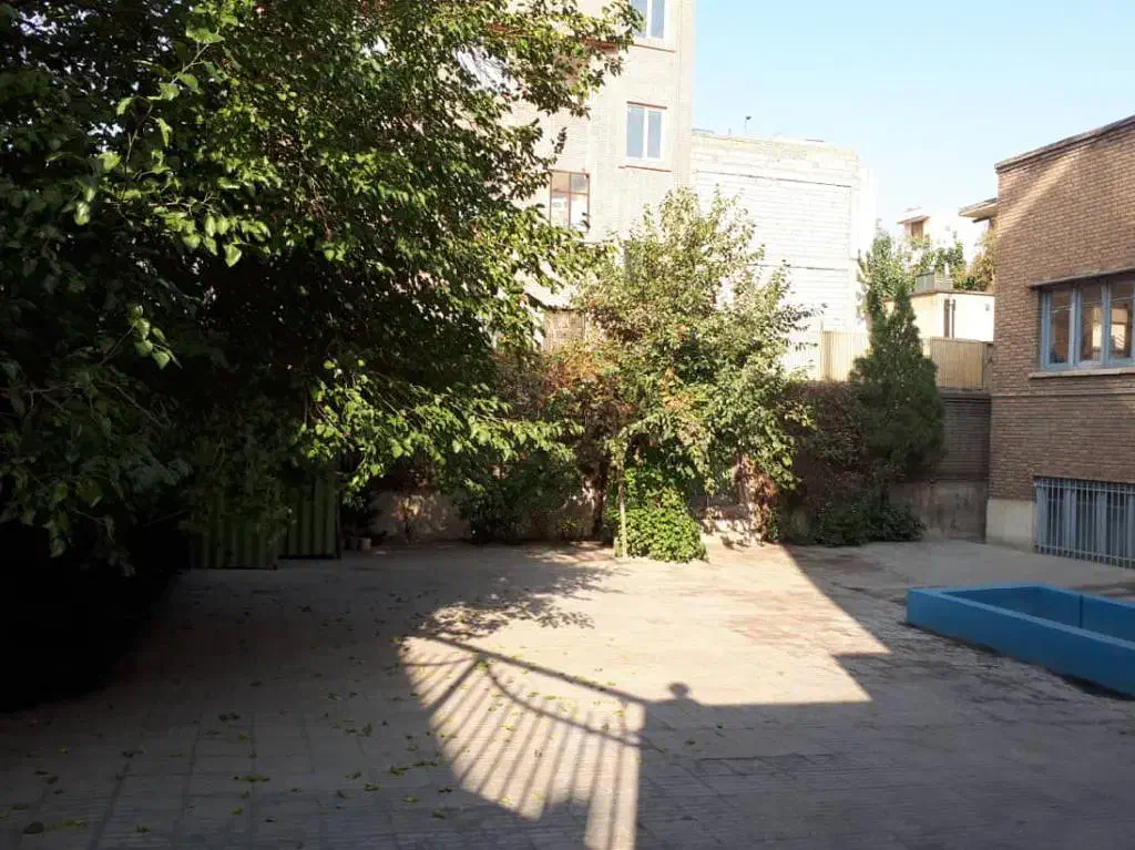 ملک کلنگی دو نبش ۵۱۰ متر چهارراه سرچشمه|فروش زمین و ملک کلنگی|تهران, پامنار|دیوار