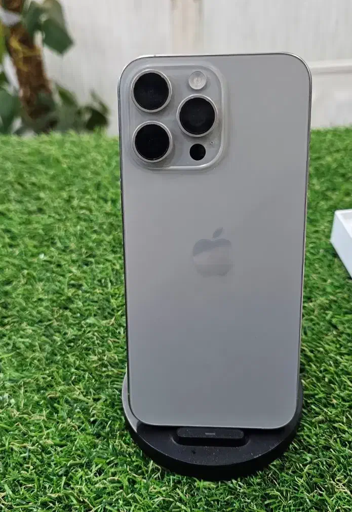 15pro max|موبایل|برازجان, |دیوار