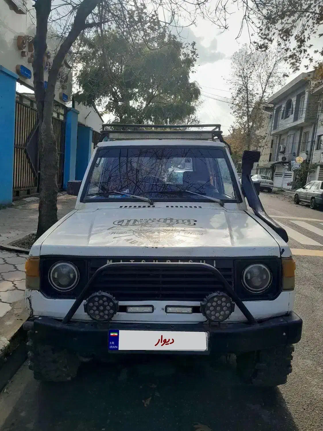 پاجیرو پاجرو دو در چهار سیلندر|خودرو سواری و وانت|رشت, منظریه|دیوار