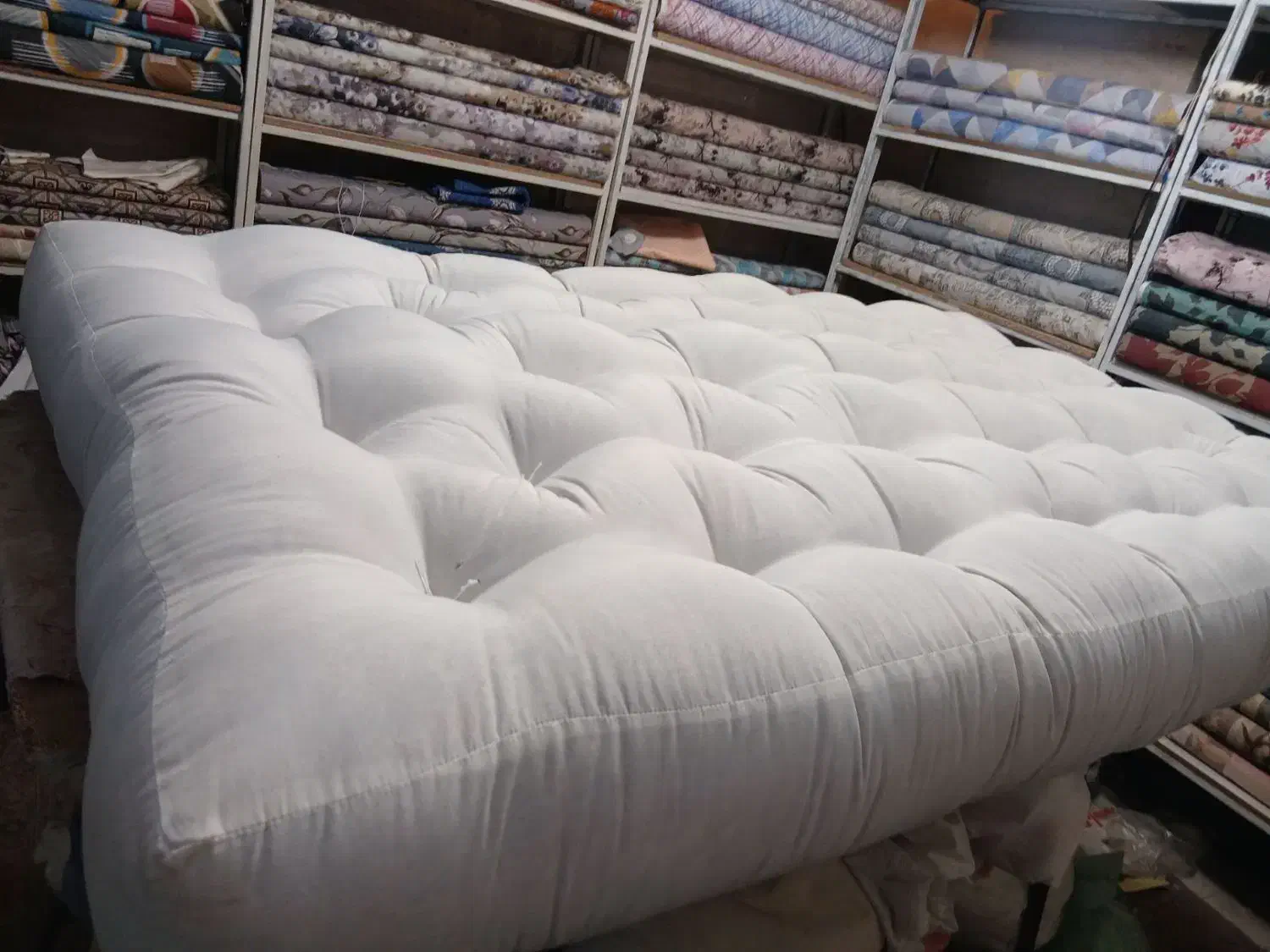 تشک دوزی فراهانی|رختخواب، بالش، پتو|شهریار, شهرک امیریه|دیوار