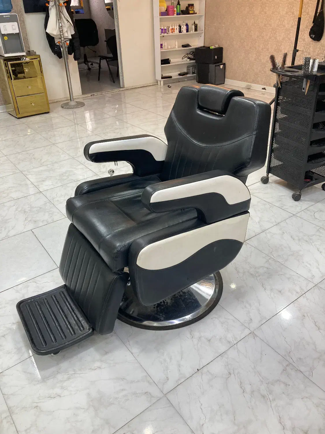 صندلی آرایشگاه|صندلی و نیمکت|خرم‌آباد, |دیوار