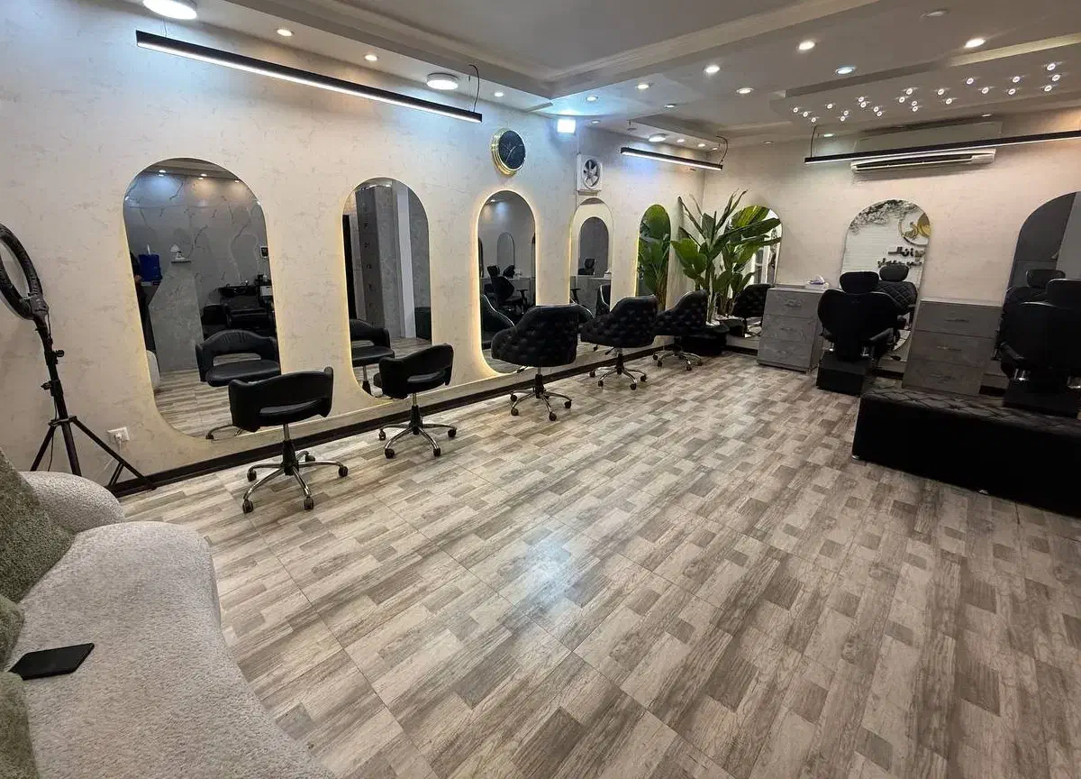 واگذاری سالن زیبایی فعال در بهترین لوکیشن سالاریه|آرایشگاه و سالنهای زیبایی|قم, سالاریه|دیوار