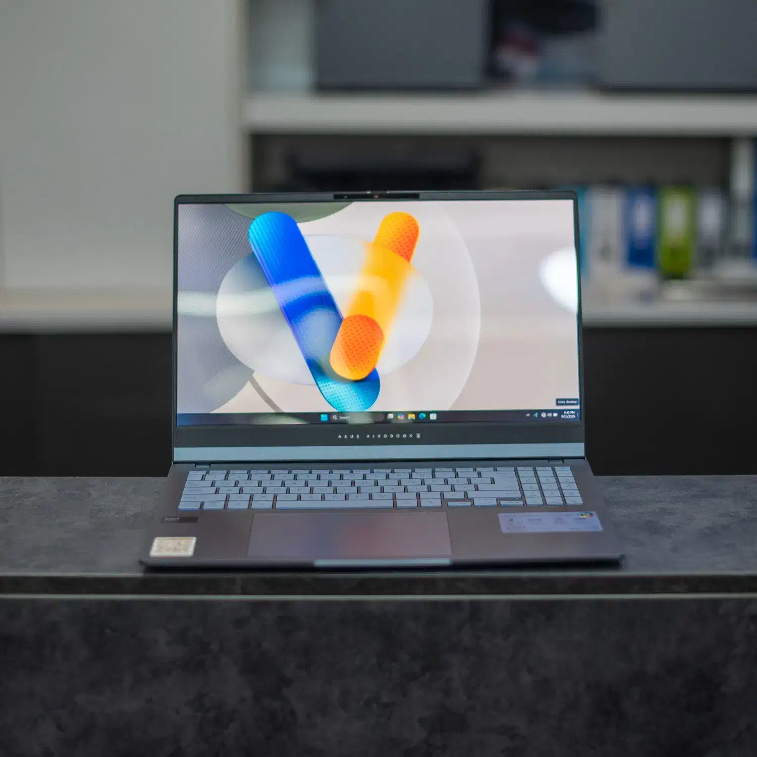 لپتاپ ایسوس تنها غول سرمه ی یزد باپردازنده ULTRA7|رایانه همراه|یزد, |دیوار