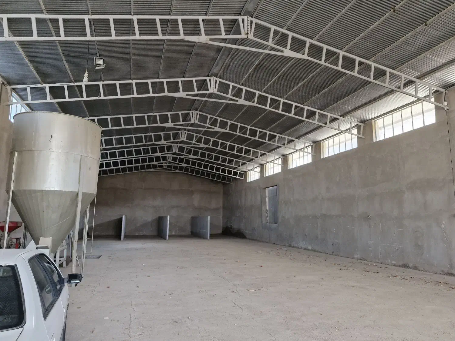 اجاره سوله ۷۰۰ متری در مرودشت روستای شول|اجارهٔ دفتر صنعتی، کشاورزی، تجاری|مرودشت, نقش رستم|دیوار
