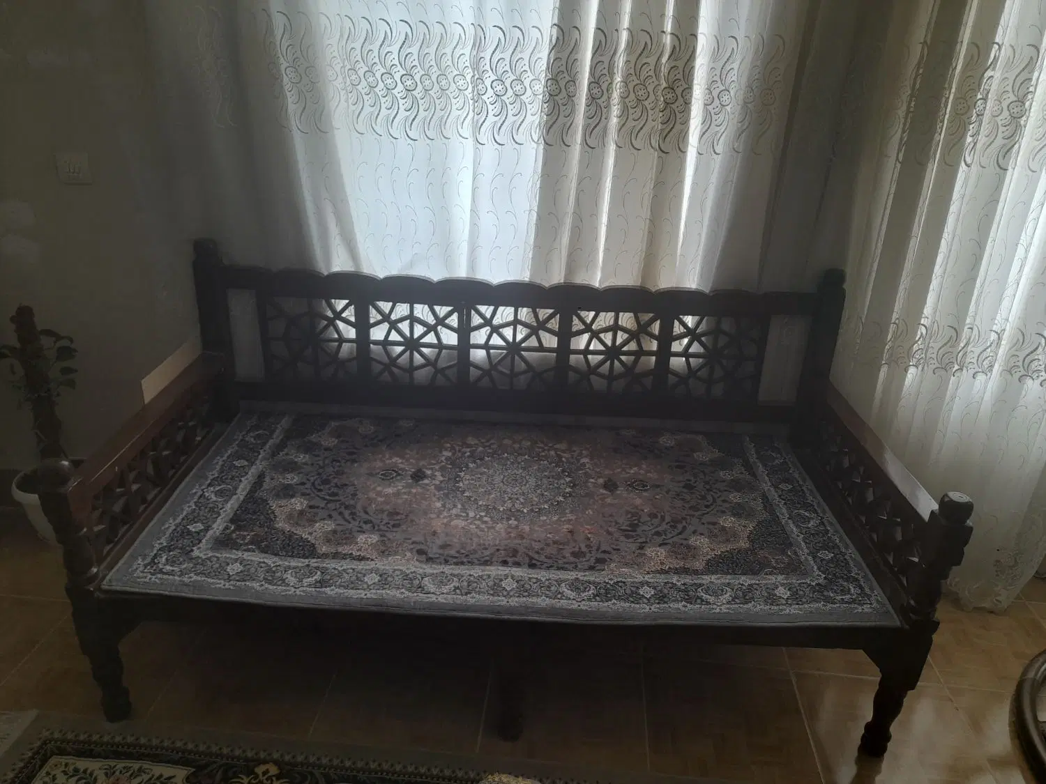تخت|تخت و سرویس خواب|مرودشت, بیست متری بیمارستان|دیوار