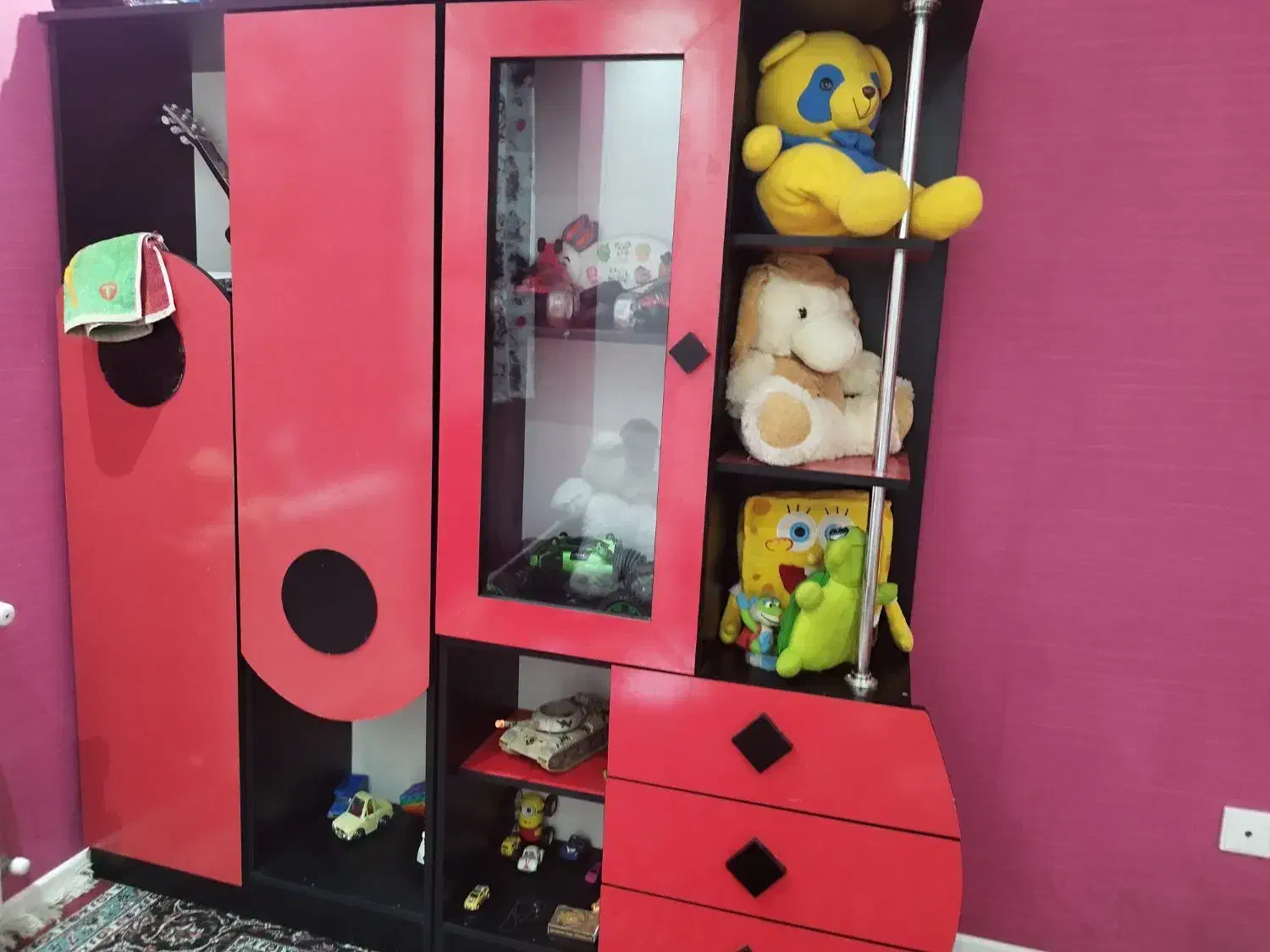 تخت و کمد کودک|تخت و سرویس خواب|شیراز, فرهنگ شهر|دیوار