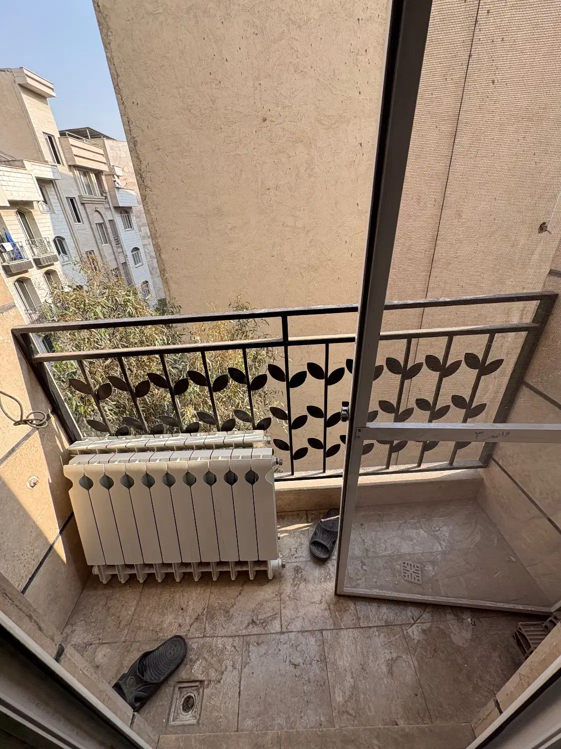 ۱۰۰ متر ۲ خواب نوساز تکواحدی/ خیابان سامان