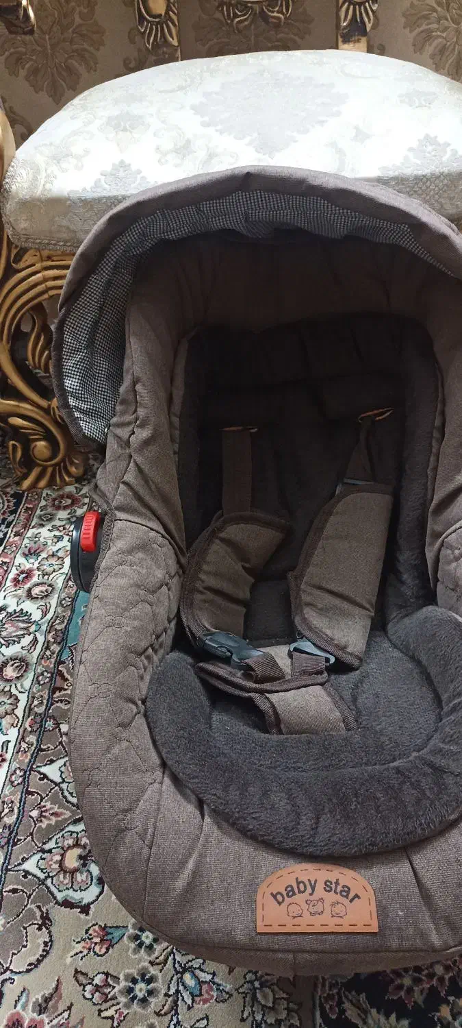 کریر قهوه ای|کالسکه و لوازم جانبی|مشهد, عبادی|دیوار