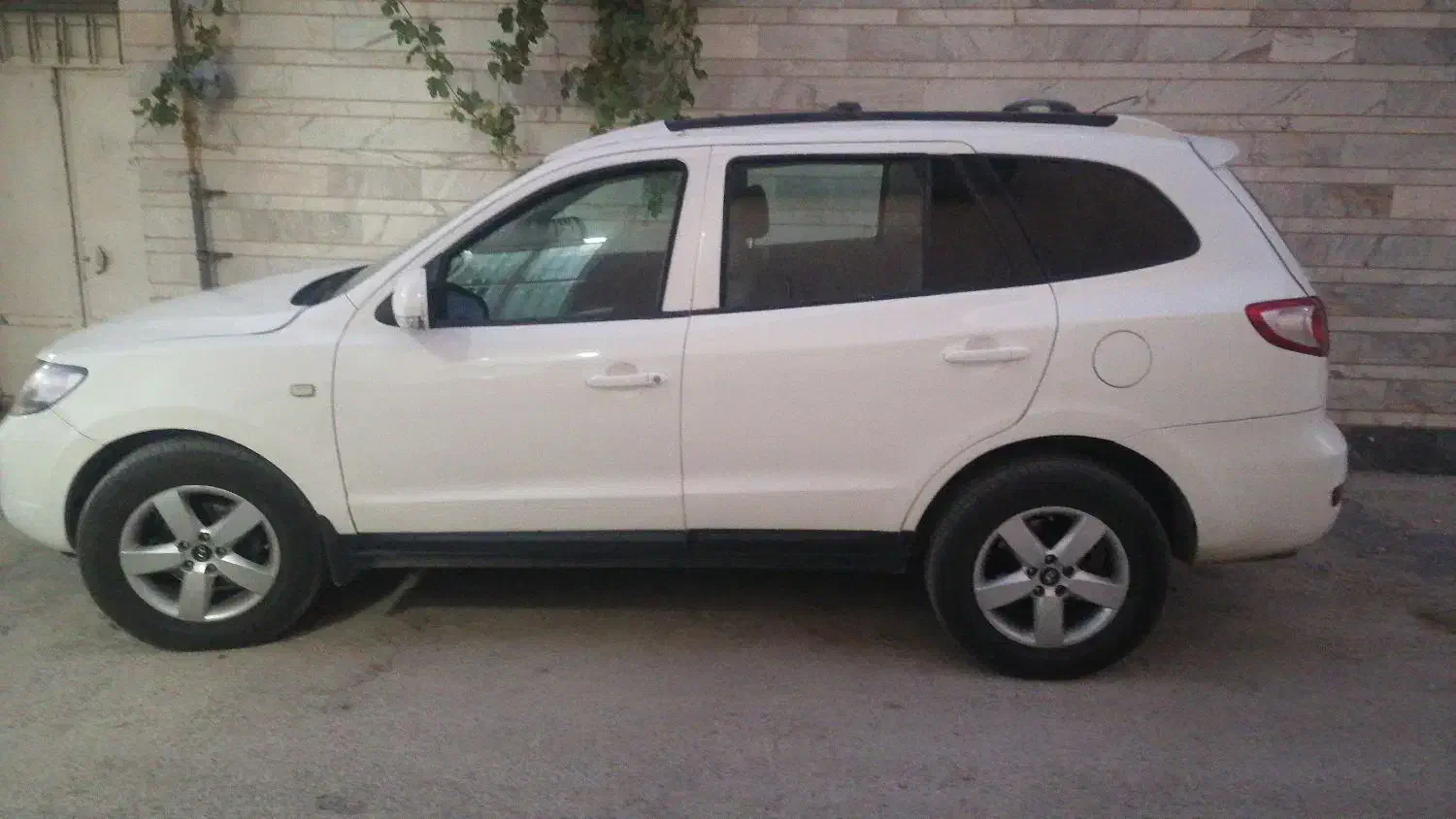 عروسک|اسباببازی بچه|لنجان, |دیوار