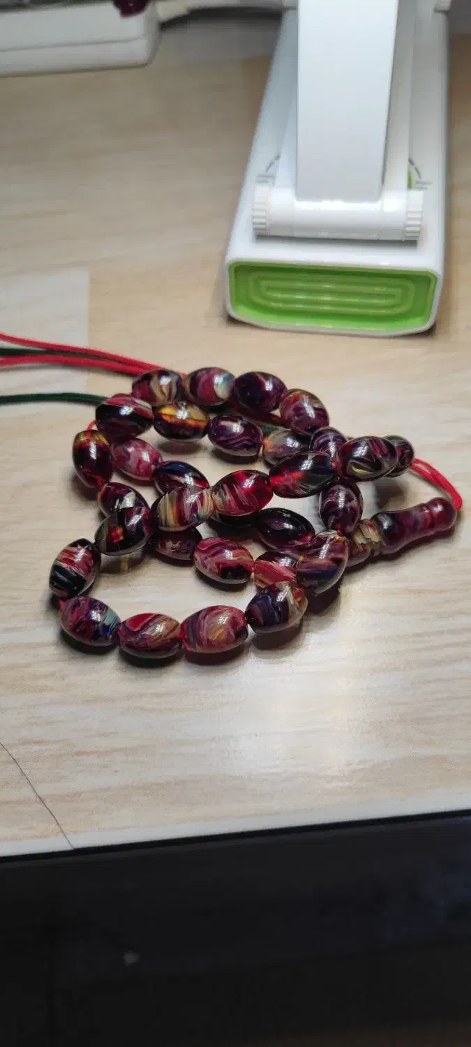 تسبیح کهربا سندلوس کهنه|کلکسیون اشیاء عتیقه|مهاباد (آذربایجان غربی), |دیوار