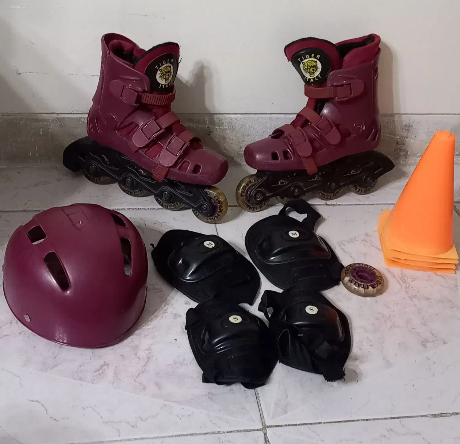 کفش اسکیت برند تایگر ایتالیایی|دوچرخه، اسکیت، اسکوتر|شیراز, آبیاری|دیوار