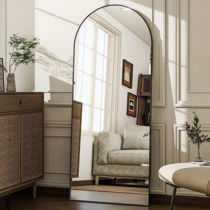 تولید و فروش انواع آینه دیواری و قدی برند شاخه|آینه|تاکستان, |دیوار