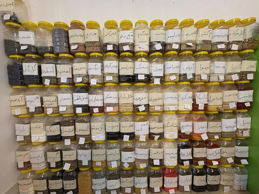 وسایل عطاری موجود است|فروشگاه و مغازه|ملایر, |دیوار