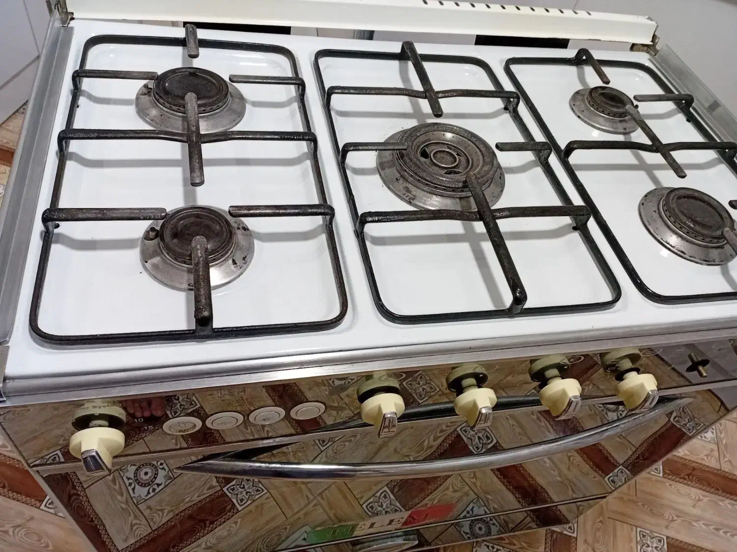 اجاق گاز پنج شعله فردار|اجاق گاز و لوازم برقی پخت‌وپز|اهر, |دیوار