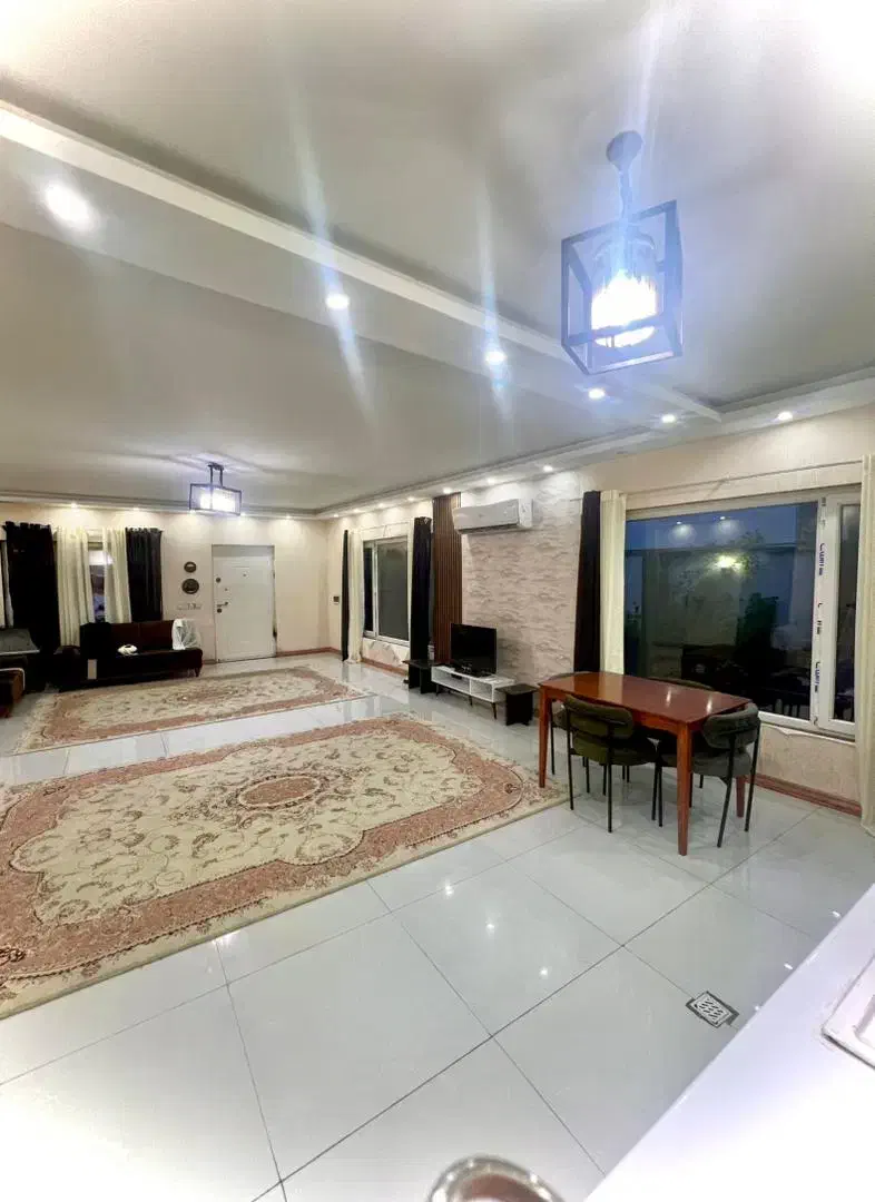 اجاره روزانه ویلا استخردار تایلندی|اجارهٔ کوتاهمدت ویلا و باغ|چاف و چمخاله, |دیوار