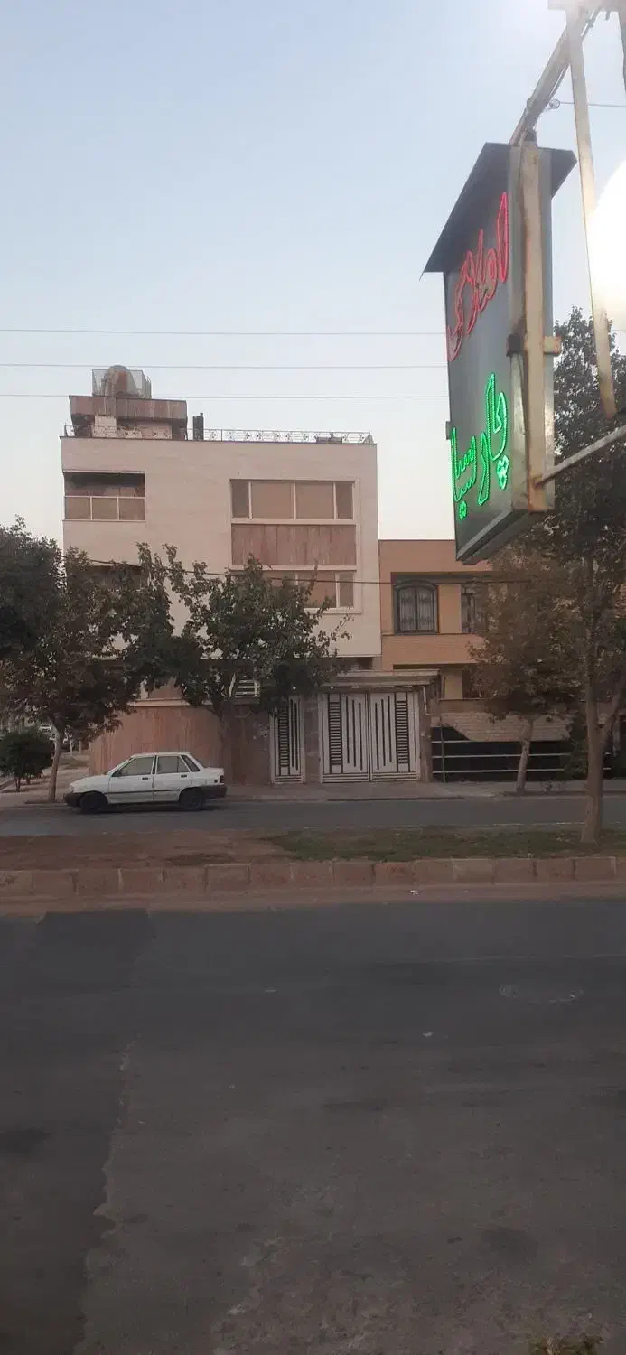 فروش آپارتمان ۱۲۰ متری ۲ خوابه بلوار والفجر ابرار|فروش آپارتمان|شیراز, شهرک جماران|دیوار