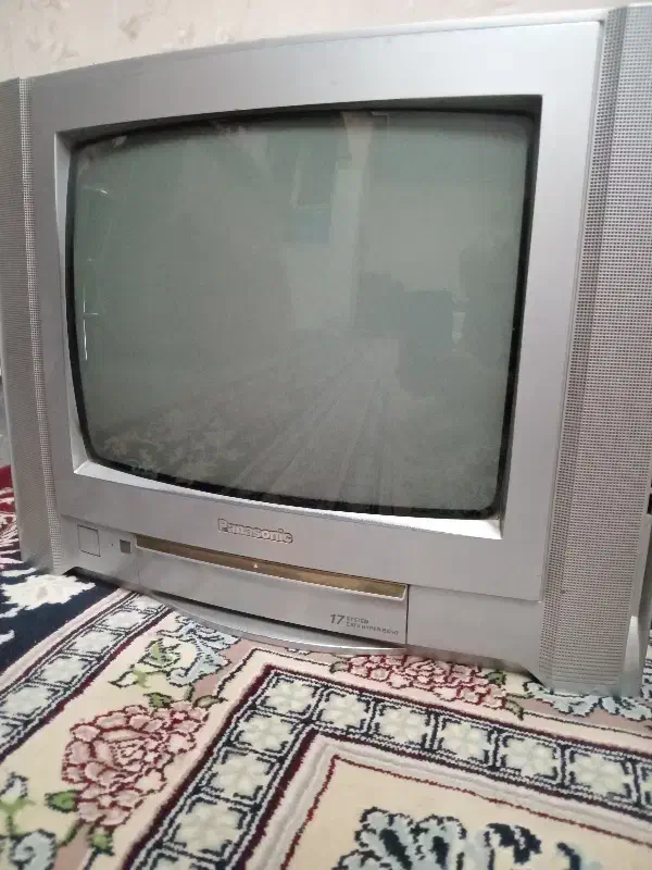 تلویزیون پاناسونیک اصل ژاپن فروش فوری|تلویزیون و پروژکتور|تهران, باشگاه نفت|دیوار